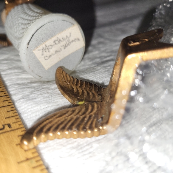 Vintage Angel salt and pepper shaker. - Picture 11 of 14